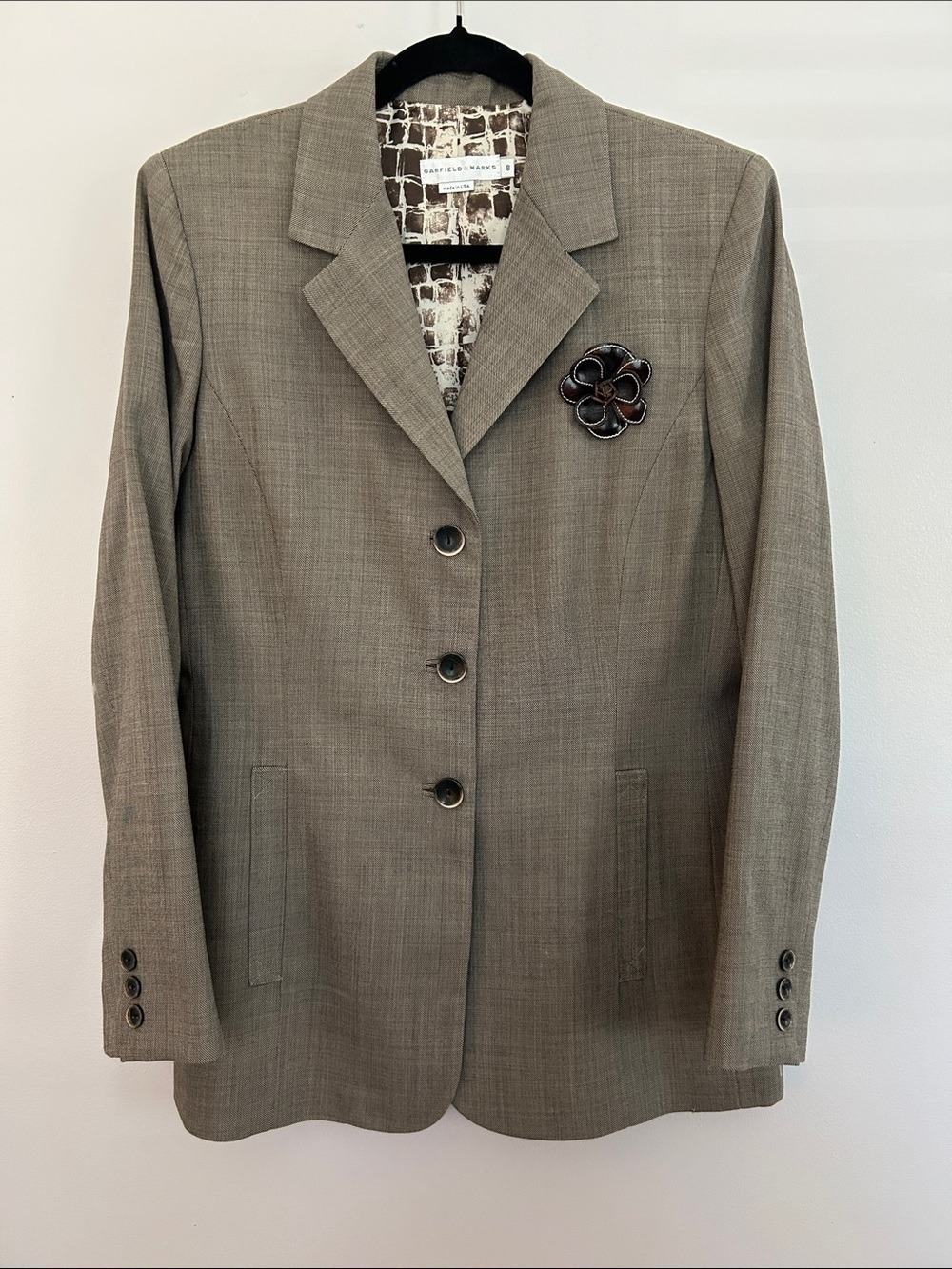 Garfield & Marks  Taupe Women's Three Button Blazer. Made in USA/NYC